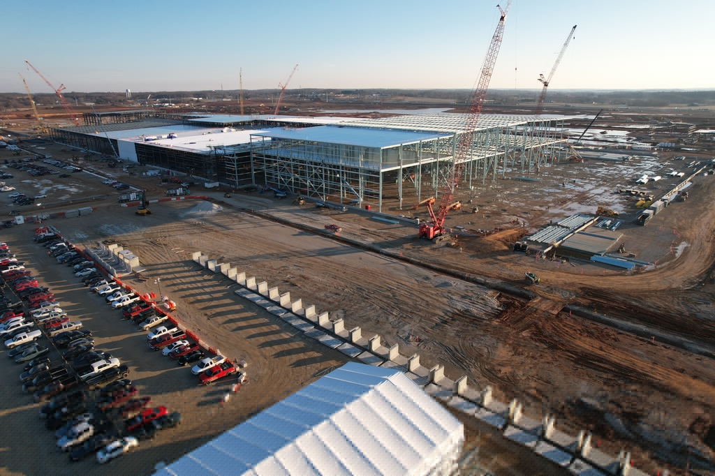 This photo, provided by SK On Co. on Jan. 8, 2023, shows the co<em></em>nstruction site for its joint electric vehicle battery manufacturing complex with Ford Motor Co. in Glendale in the U.S. state of Kentucky. (PHOTO NOT FOR SALE) (Yonhap)
