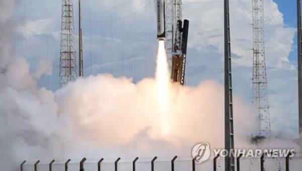 This photo provided by Innospace shows HANBIT-TLV blasting off from the Alcantara Space Center in northern Brazil on March 19, 2023. (PHOTO NOT FOR SALE) (Yonhap)