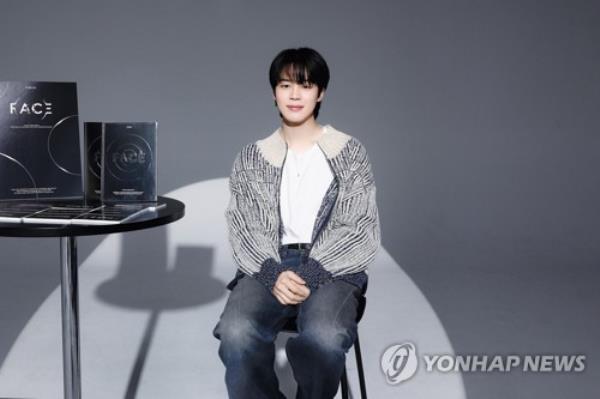 防弹少年团(BTS)的Jimin以《Face》首周销量超过145万张，打破了K-pop独唱歌手的纪录
