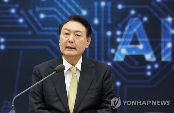 President Yoon Suk Yeol delivers remarks during a ceremony at his office in Seoul for the launch of the Presidential Committee on the Digital Platform Government on Sept. 2, 2022. (Yonhap)