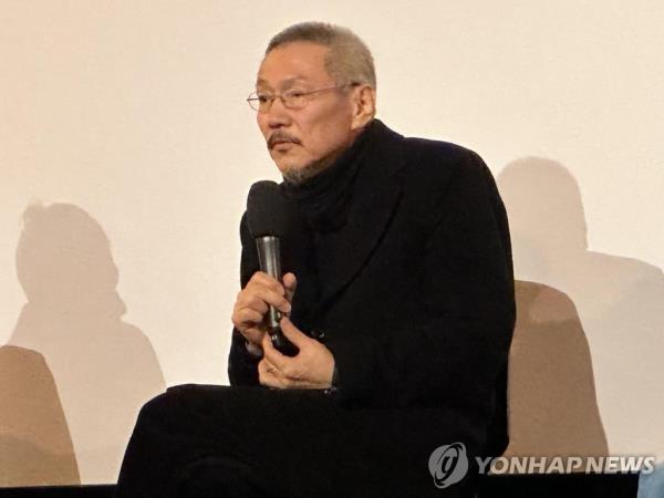 洪尚秀(Hong Sang-soo)的《我们的日子》(In Our Day)将为戛纳导演双周闭幕