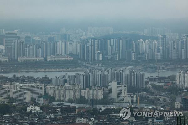 政府将出台具体措施，以支持住房租赁诈骗的受害者