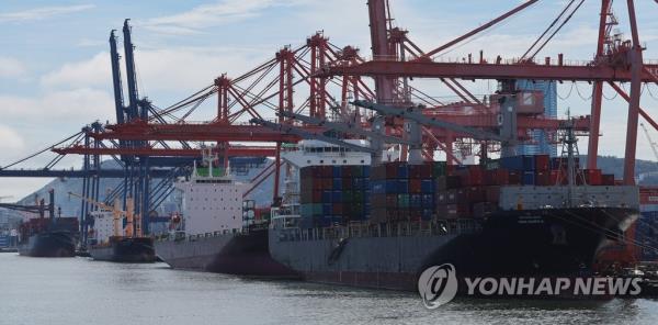 由于经济不确定性，贸易公司数量在2022年大幅下降
