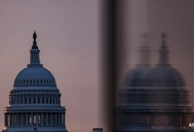 美国政府关闭将如何影响学生贷款和低收入美国人