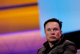 埃隆·马斯克在创立“SpaceX”之前是“火箭科学”的暑期实习生