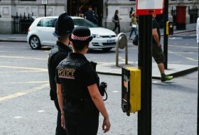 “我们注意到了事故……”以加暴力事件后，伦敦警方保持警惕