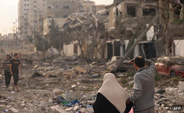 Israeli Bombardments Hit Area Of Gaza-Sinai Rafah Border Crossing