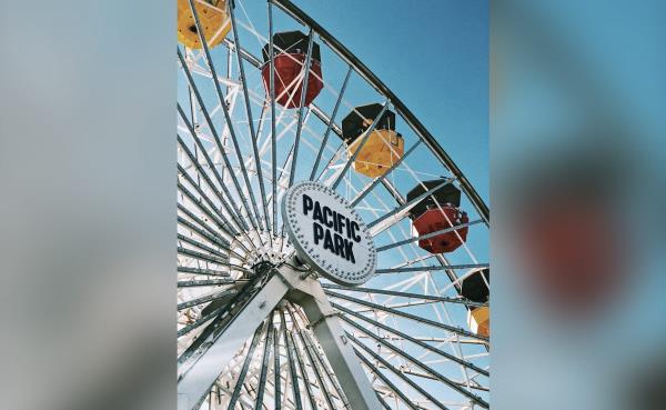 Man Claiming To Have Bomb Climbs Ico<em></em>nic Ferris Wheel In US City, Arrested
