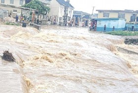 洪水造成45人死亡，13个州171545人流离失所
