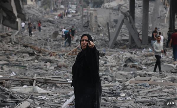Over 4 Lakh People Displaced In Gaza Due To Israeli Airstrikes: UN