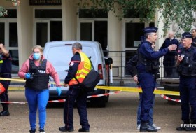 法国一所学校发生持刀袭击，教师死亡，多人受伤