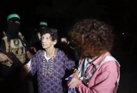 85岁被释放的以色列人质回忆被囚禁的情景:10分